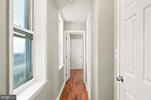1241 S 8th St, Philadelphia, PA 19147 - Photo 9