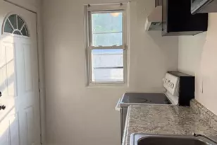 1112 W Glenwood Ave, Philadelphia, PA 19133 - Photo 15