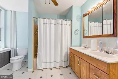 917 S 10th Street, Philadelphia, PA 19147 - Photo 15