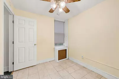 917 S 10th Street, Philadelphia, PA 19147 - Photo 17