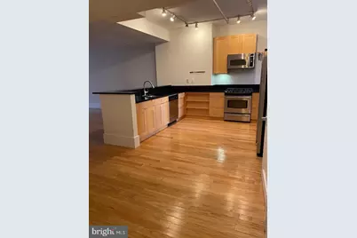 1615 Walnut Street #3, Philadelphia, PA 19103 - Photo 3