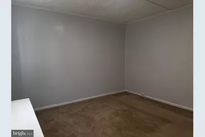 574 E Cheltenham Avenue, Philadelphia, PA 19120 - Photo 11