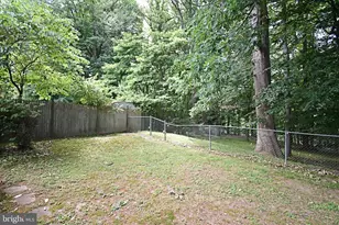 8906 Alicia St, Philadelphia, PA 19115 - Photo 25