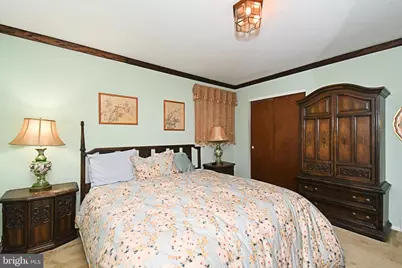 8906 Alicia Street, Philadelphia, PA 19115 - Photo 17