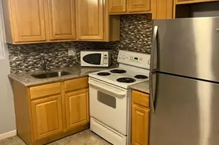 2070 E Haines St, Philadelphia, PA 19138 - Photo 11