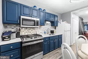 2032 S Beechwood St, Philadelphia, PA 19145 - Photo 3