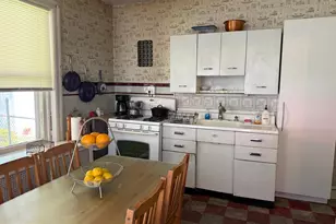 7038 Shelbourne St, Philadelphia, PA 19111 - Photo 11