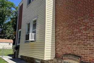 7038 Shelbourne St, Philadelphia, PA 19111 - Photo 3