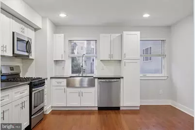 192 W Oxford Street, Philadelphia, PA 19122 - Photo 9