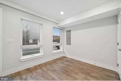 192 W Oxford Street, Philadelphia, PA 19122 - Photo 3