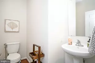4427 Riverview Ln, Philadelphia, PA 19129 - Photo 7