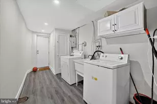 408 E Slocum St, Philadelphia, PA 19119 - Photo 29