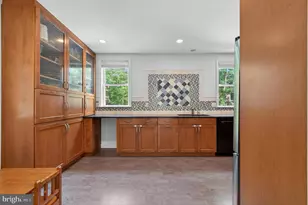 724 S Mt Pleasant Rd, Philadelphia, PA 19119 - Photo 11