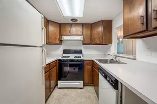 17205 Delaire Landing Rd, Philadelphia, PA 19114 - Photo 15