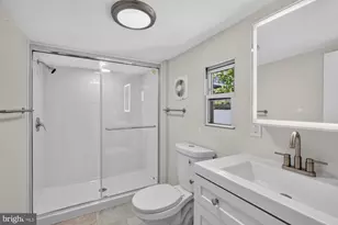 608 Clymer St, Philadelphia, PA 19147 - Photo 11