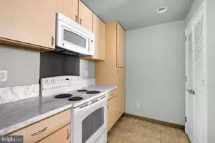 815 Arch St, Philadelphia, PA 19107 - Photo 11