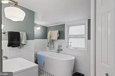 1508 E Berks Street, Philadelphia, PA 19125 - Photo 17