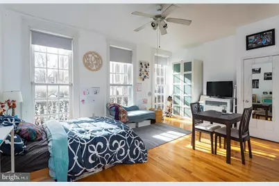 711 Walnut Street #2F, Philadelphia, PA 19106 - Photo 1