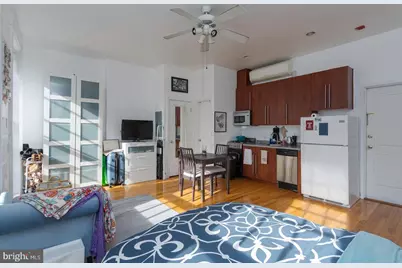 711 Walnut Street #2F, Philadelphia, PA 19106 - Photo 3