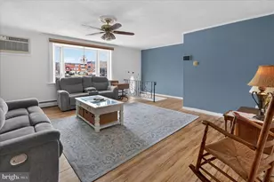 12024 Templeton Dr, Philadelphia, PA 19154 - Photo 11