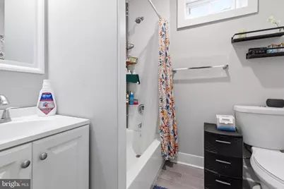 2036 S Garnet Street, Philadelphia, PA 19145 - Photo 15