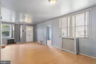 786 Smylie Rd, Philadelphia, PA 19124 - Photo 3