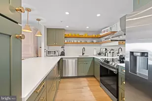2001 Hamilton St, Philadelphia, PA 19130 - Photo 3