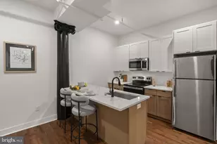 240 Hermitage St, Philadelphia, PA 19127 - Photo 11