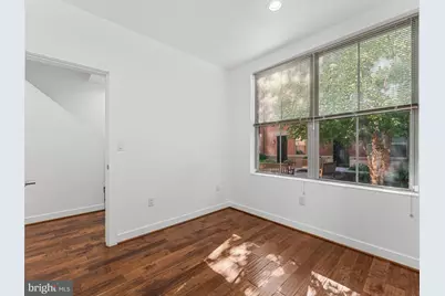 1429 S Lawrence Terrace, Philadelphia, PA 19147 - Photo 9