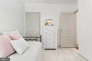 273 Kalos St, Philadelphia, PA 19128 - Photo 21