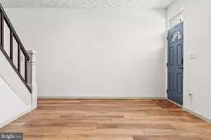 273 Kalos St, Philadelphia, PA 19128 - Photo 5