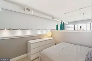 2429 Locust St, Philadelphia, PA 19103 - Photo 27