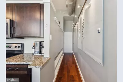 2429 Locust Street #302, Philadelphia, PA 19103 - Photo 25