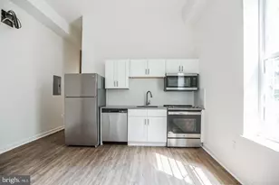 407 S 42nd St, Philadelphia, PA 19104 - Photo 7