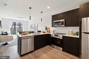 3449 Scotts Ln, Philadelphia, PA 19129 - Photo 3