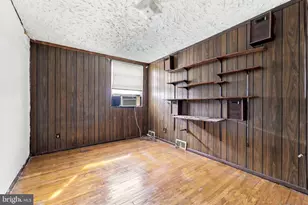 1744 S Edgewood St, Philadelphia, PA 19142 - Photo 11