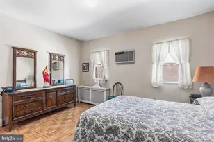2439 S Rosewood St, Philadelphia, PA 19145 - Photo 23