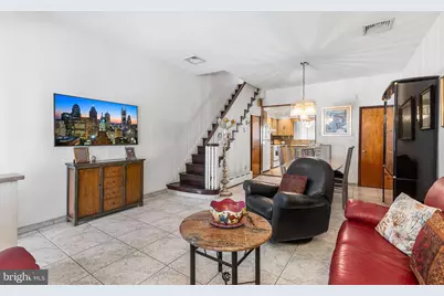 2439 S Rosewood Street, Philadelphia, PA 19145 - Photo 5