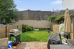 444 Moyer St, Philadelphia, PA 19125 - Photo 31
