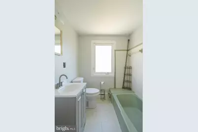 217 Moore Street, Philadelphia, PA 19148 - Photo 17