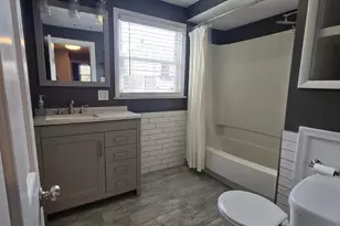 104 Emily St, Philadelphia, PA 19148 - Photo 15