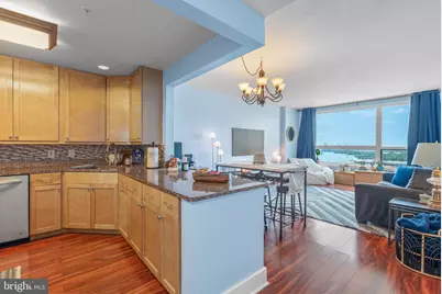 717 S Columbus Boulevard #1216, Philadelphia, PA 19147 - Photo 3