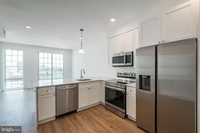 2101 Washington Ave #UNIT 442, Philadelphia, PA 19146 - Photo 5