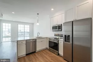 2101 Washington Ave, Philadelphia, PA 19146 - Photo 5