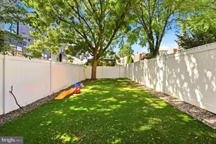 255 Ripka St, Philadelphia, PA 19127 - Photo 33