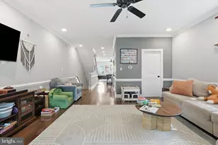 255 Ripka St, Philadelphia, PA 19127 - Photo 9