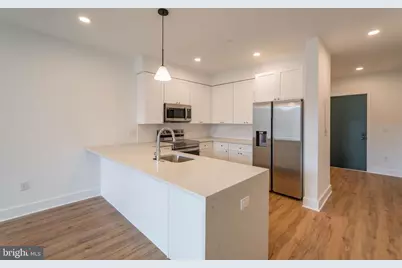 2101 Washington Ave #UNIT 220, Philadelphia, PA 19146 - Photo 5