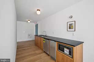 2101 Washington Ave, Philadelphia, PA 19146 - Photo 17