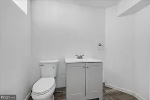 8512 Frontenac St, Philadelphia, PA 19152 - Photo 25