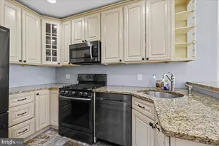8512 Frontenac St, Philadelphia, PA 19152 - Photo 13